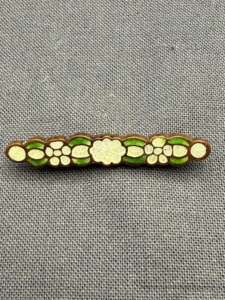 Lingerie Pin