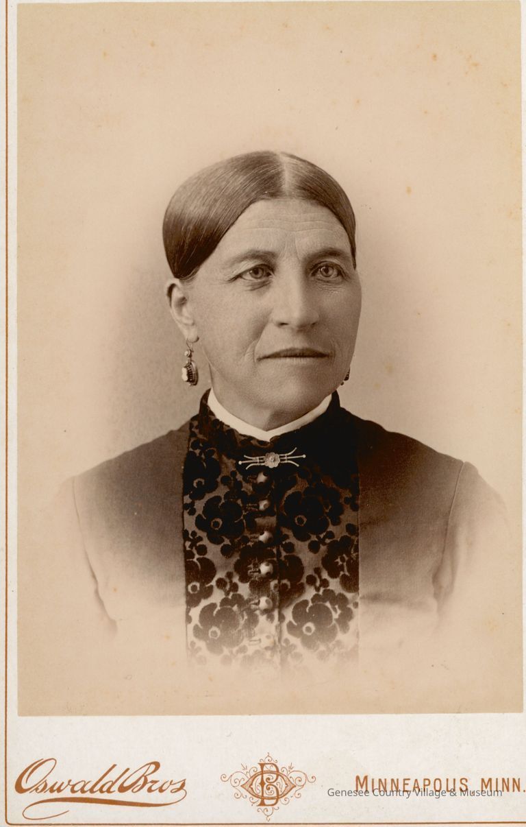 Cabinet Card