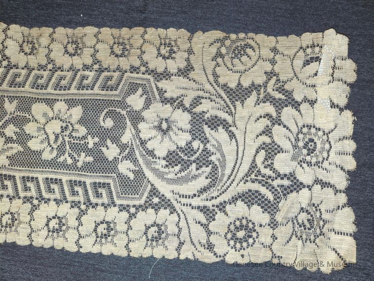Notion, Lace