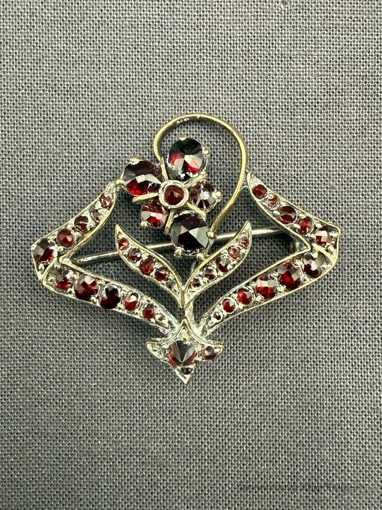 Brooch