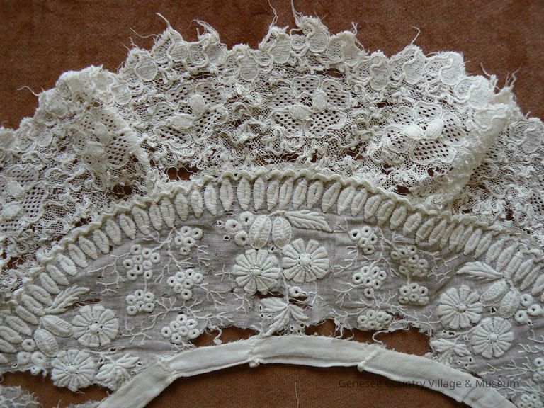Collar - Image 2
