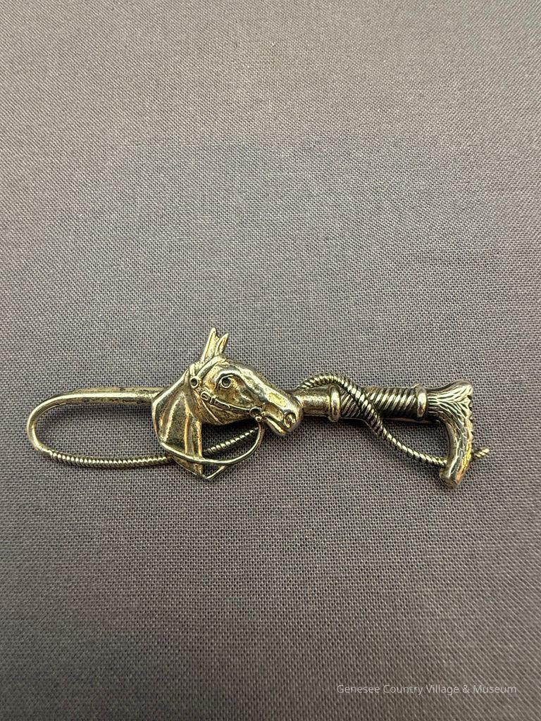 Bar Pin