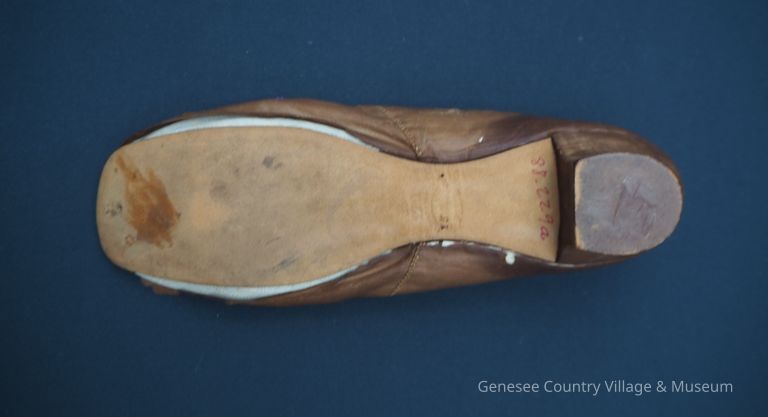 Slippers - Image 14