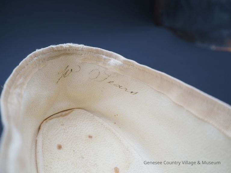 Slippers - Image 9