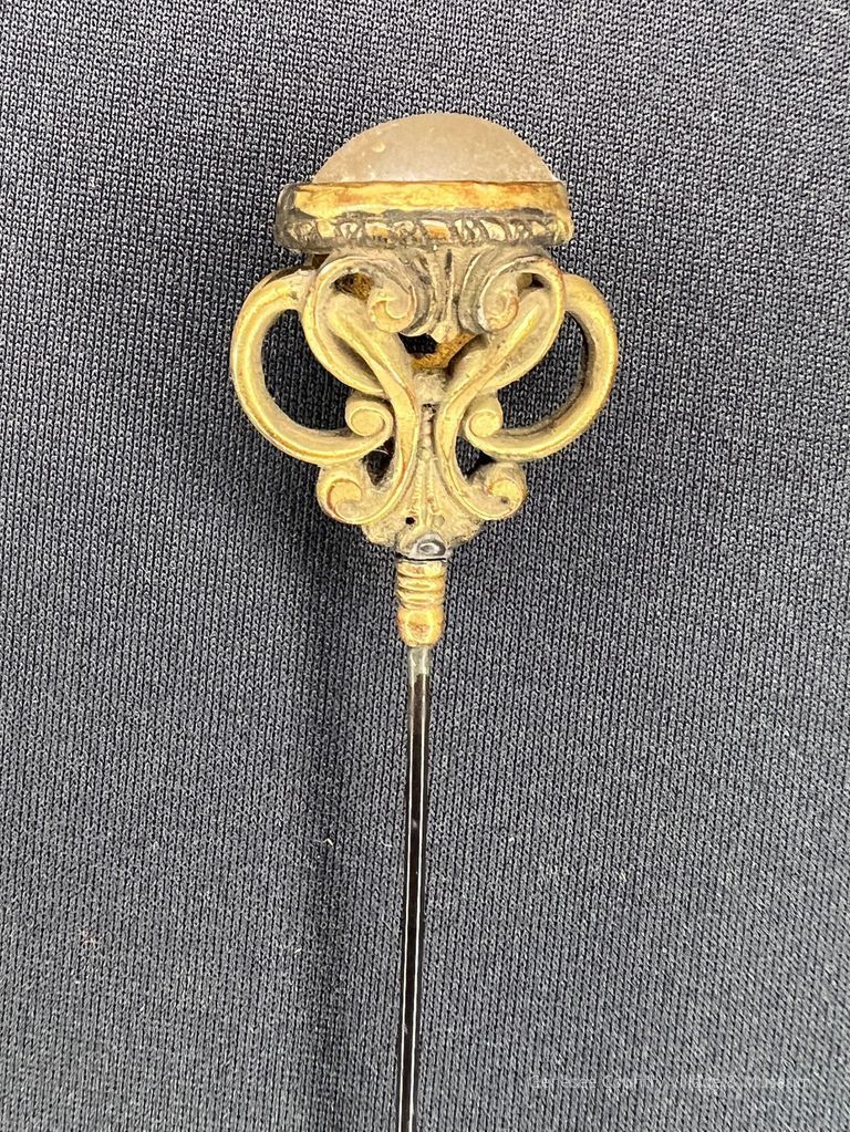 Hatpin