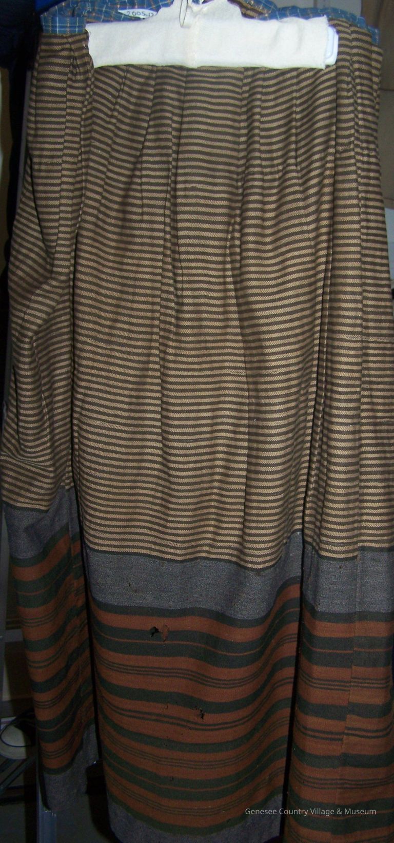 Petticoat - Image 4