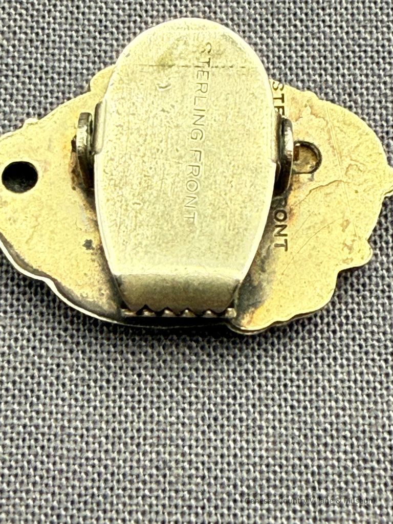 Brooch - Image 4