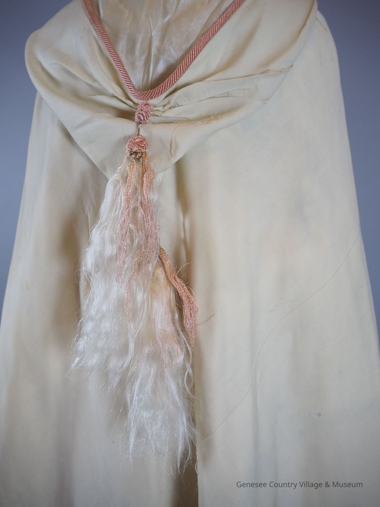 Cloak (Talma or Burnous) - Image 6
