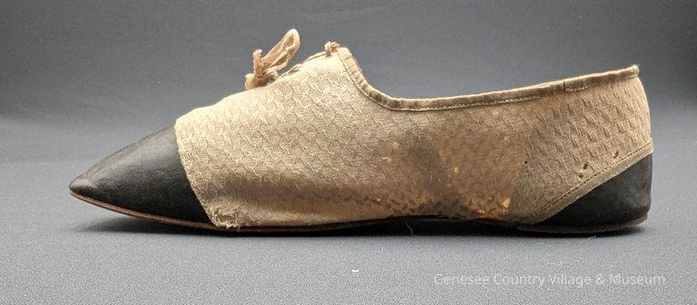 Shoes - Image 7