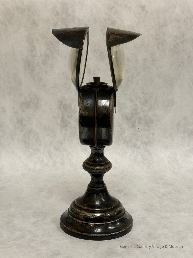 "Bulls Eye" Lamp