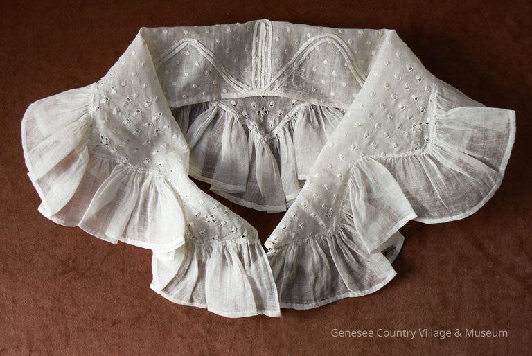Collar - Image 2