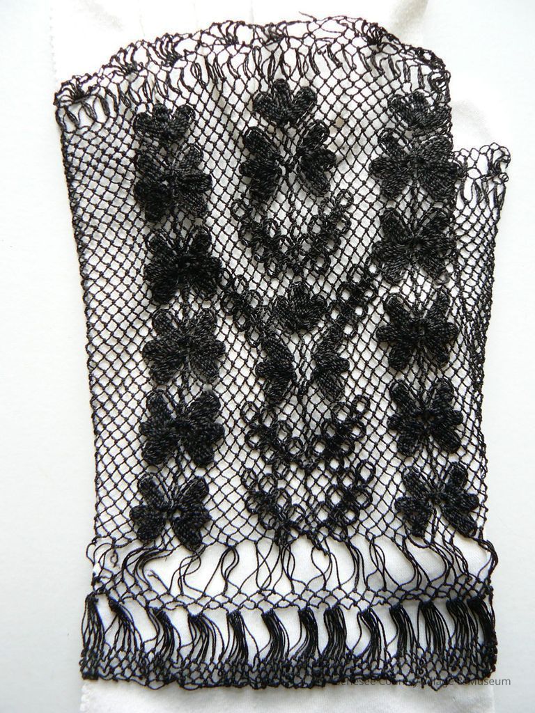 Mitt - Image 2