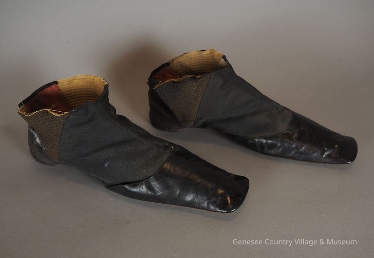 Boots - Image 2
