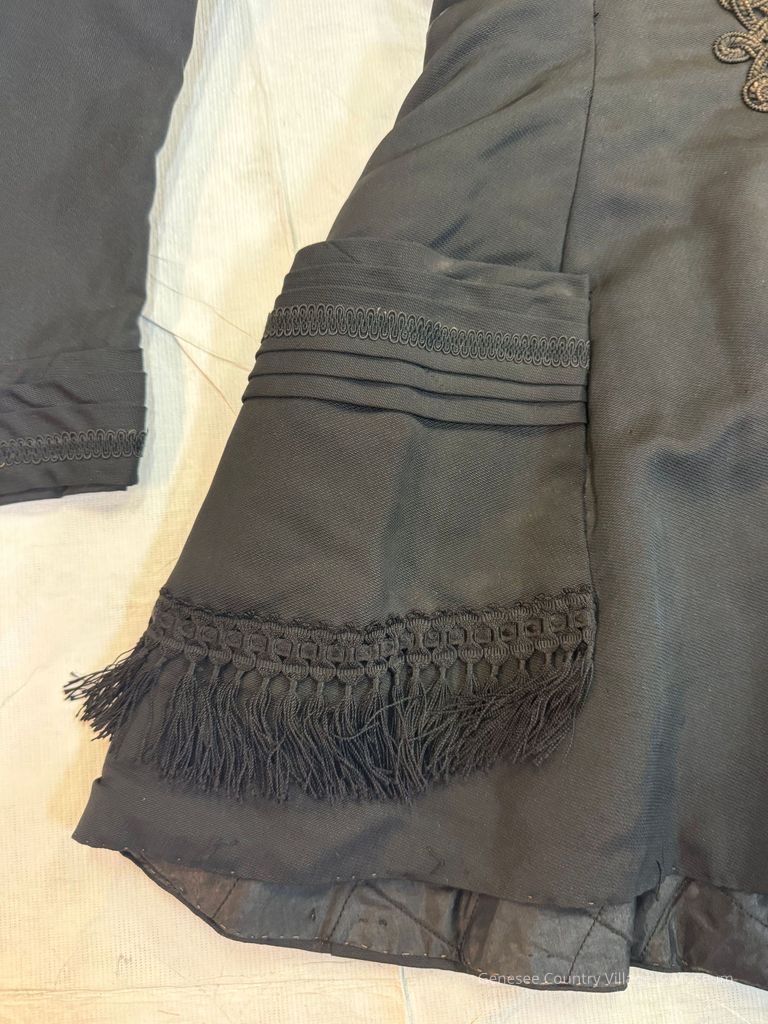Jacket - Image 4