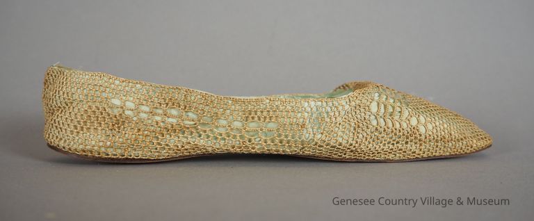 Slippers - Image 4