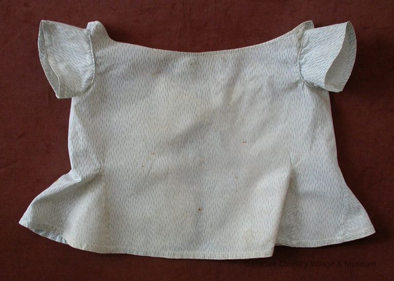Pinafore - Image 2