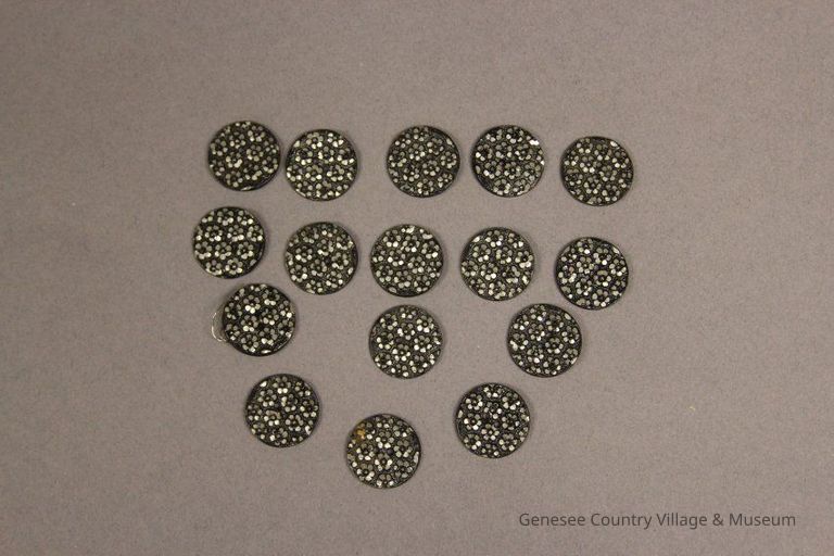 Button - Image 2
