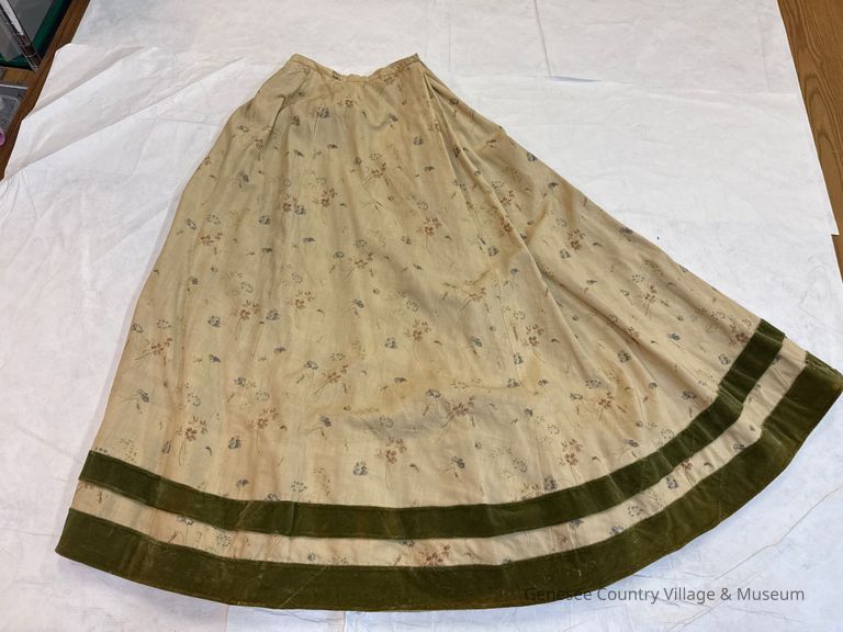 Dress - Image 4