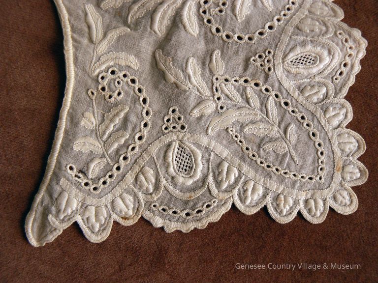 Collar - Image 2