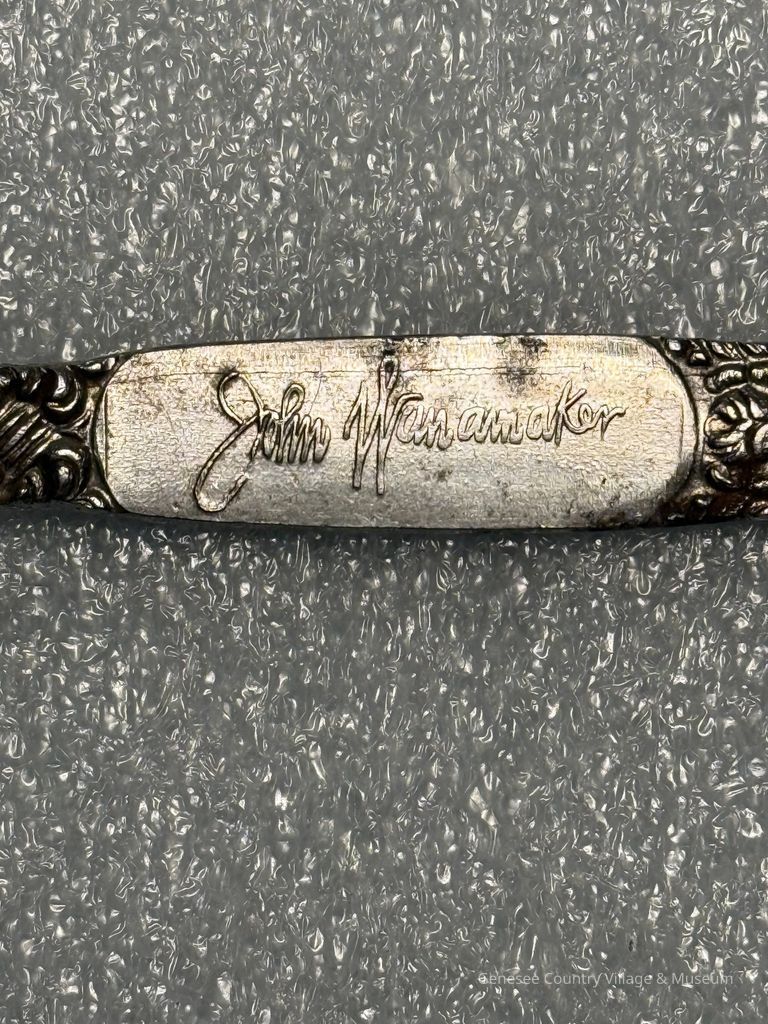 Buttonhook - Image 3