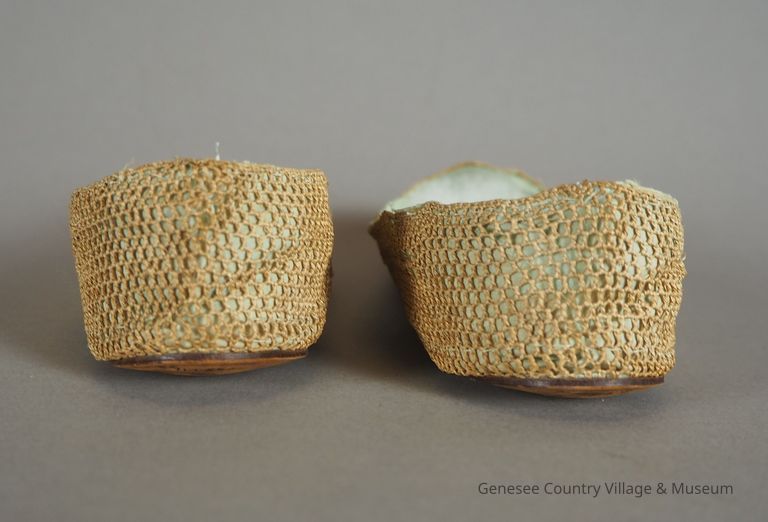 Slippers - Image 8
