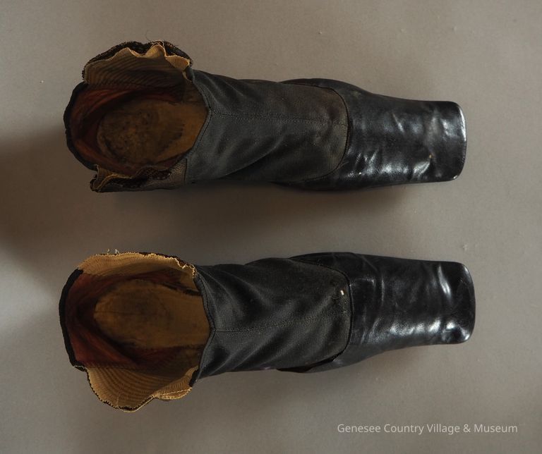 Boots - Image 3