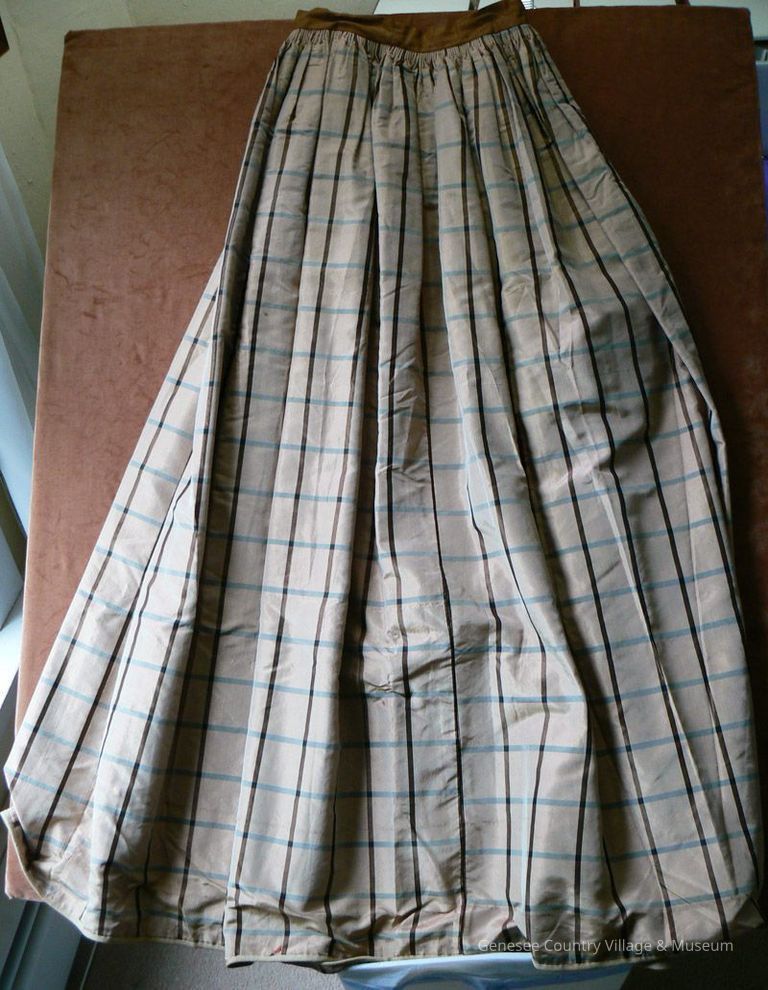 Dress - Image 2