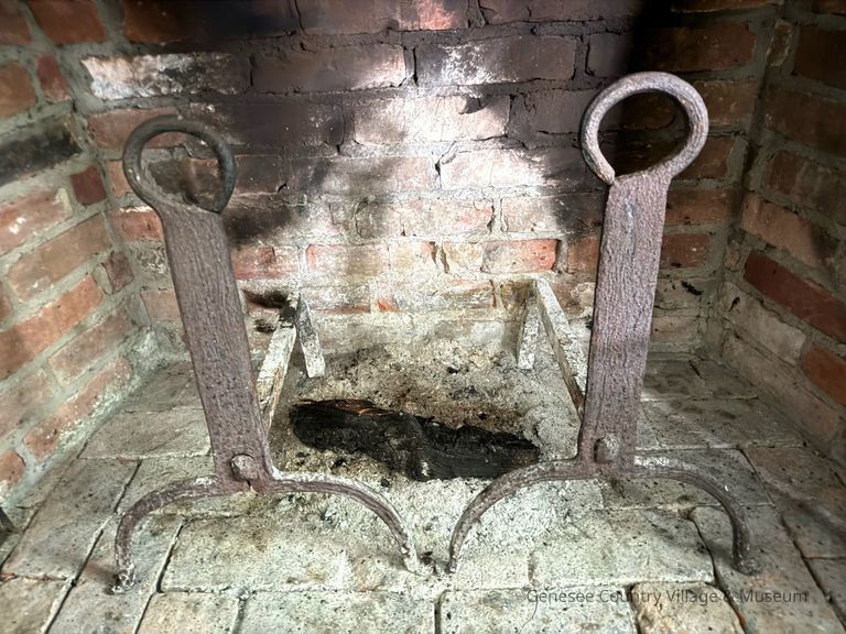 Andiron