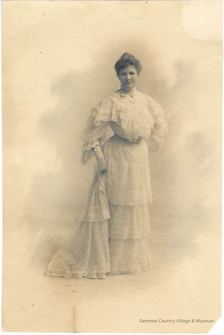 Cabinet Card