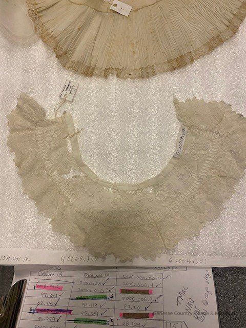 Collar