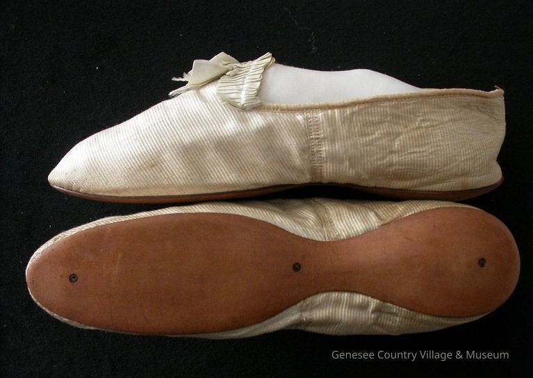 Shoe - Image 2