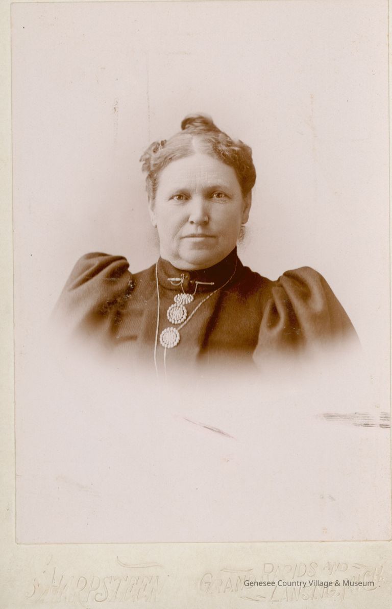 Cabinet Card