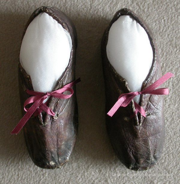 Shoe