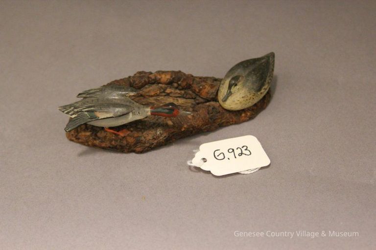 Miniature Green Winged Teal carving - Image 2