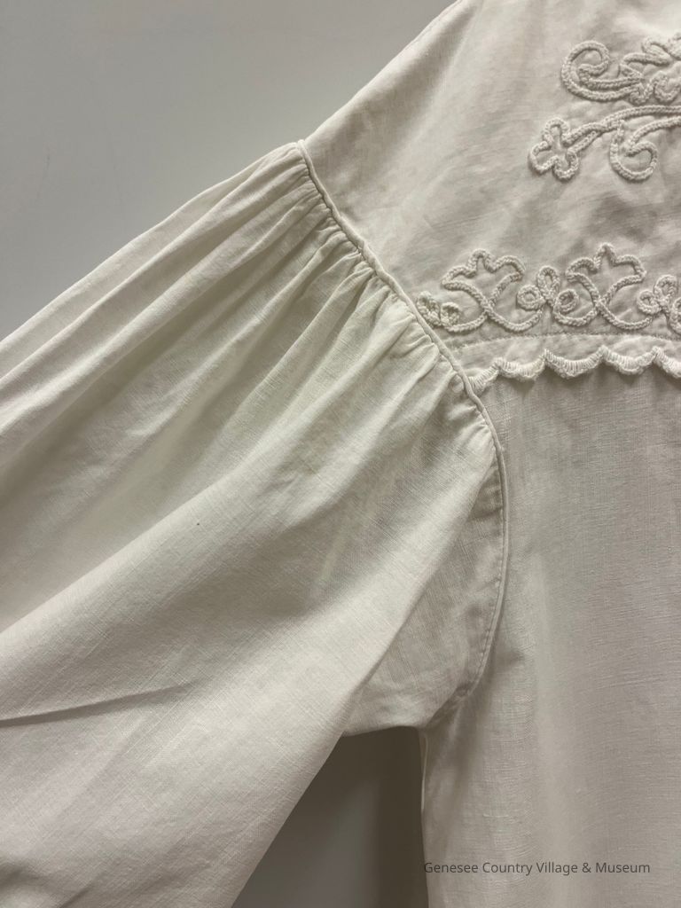 Gown, Dressing - Image 4
