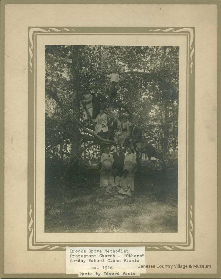 Origformat: Print-Photographic; Resolution: 600 dpi
