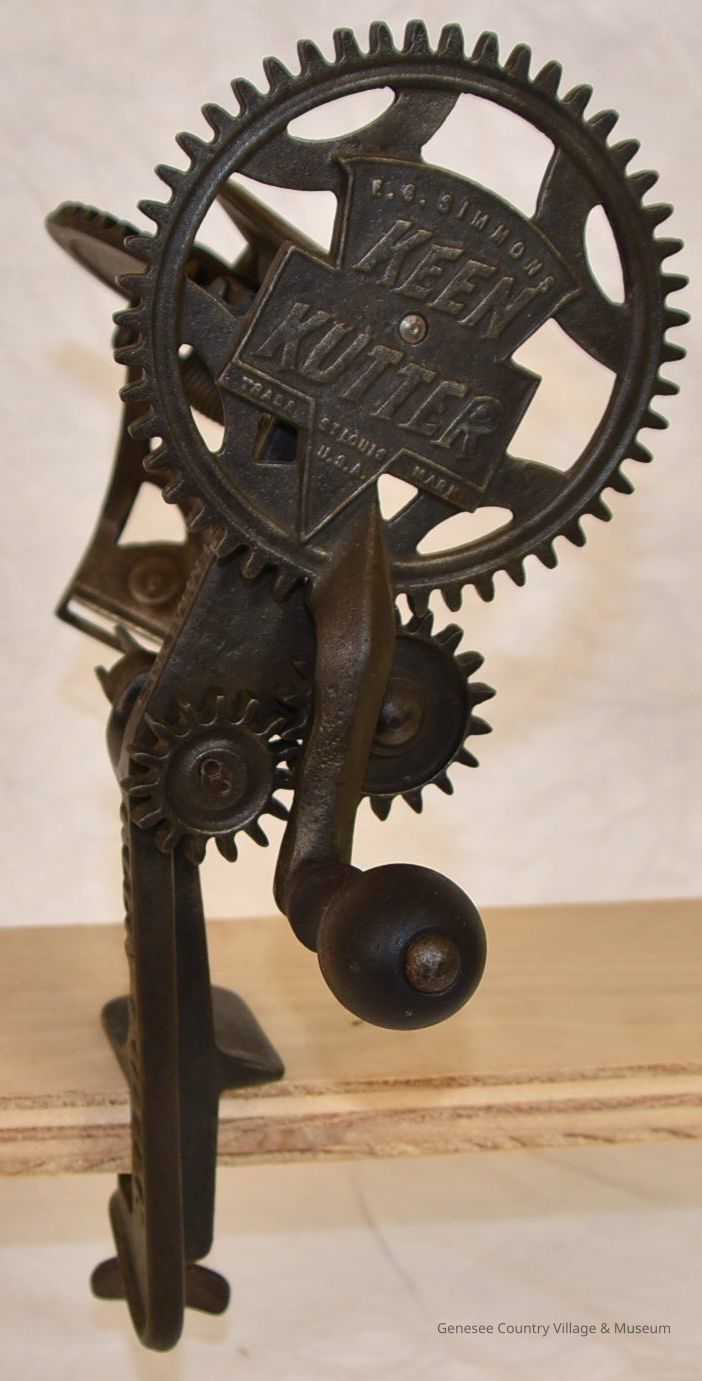 Fruit Peeler - Image 3