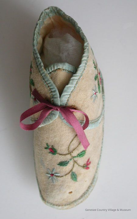 Shoe