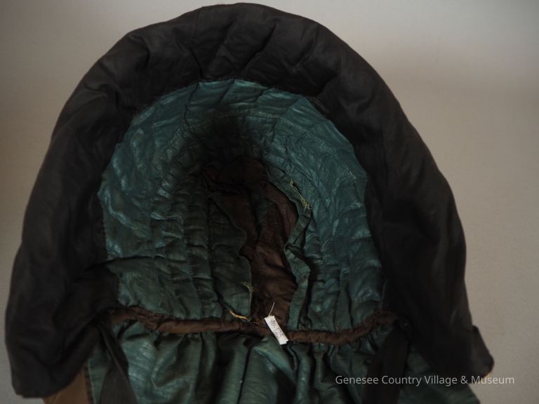 Quilted Hood - Image 9