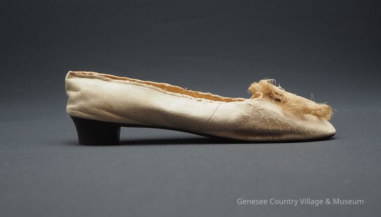 Slippers - Image 4