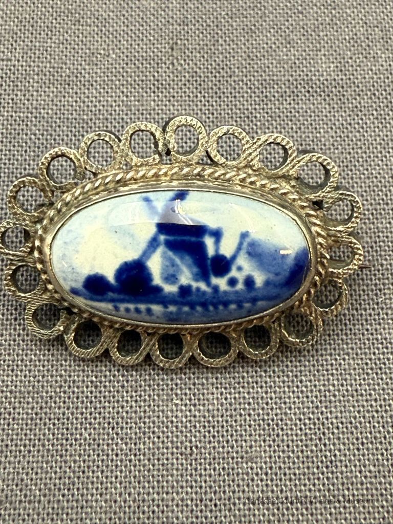 Scatter Pin