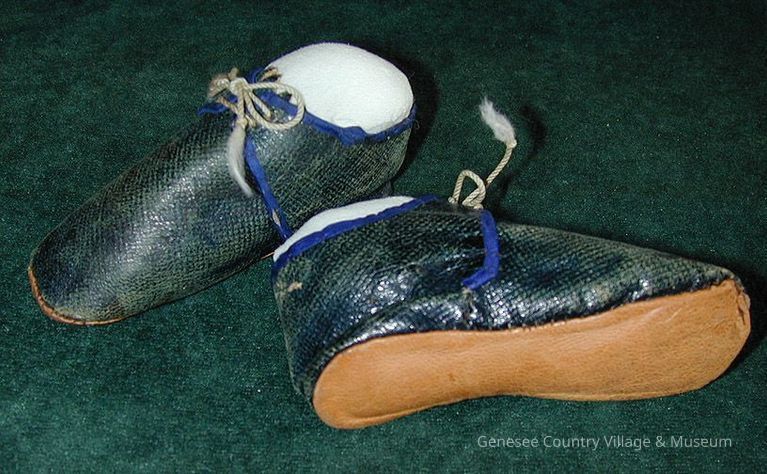 Shoe