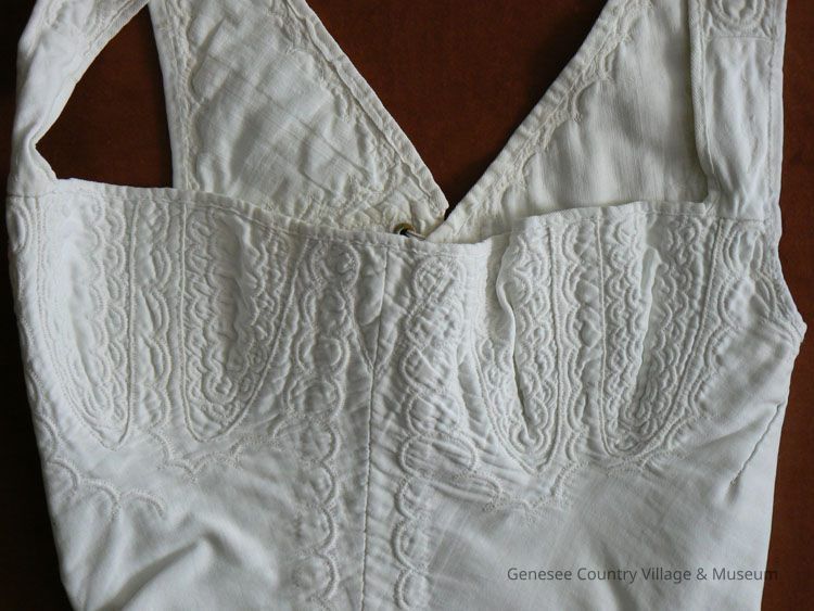 Corset - Image 2