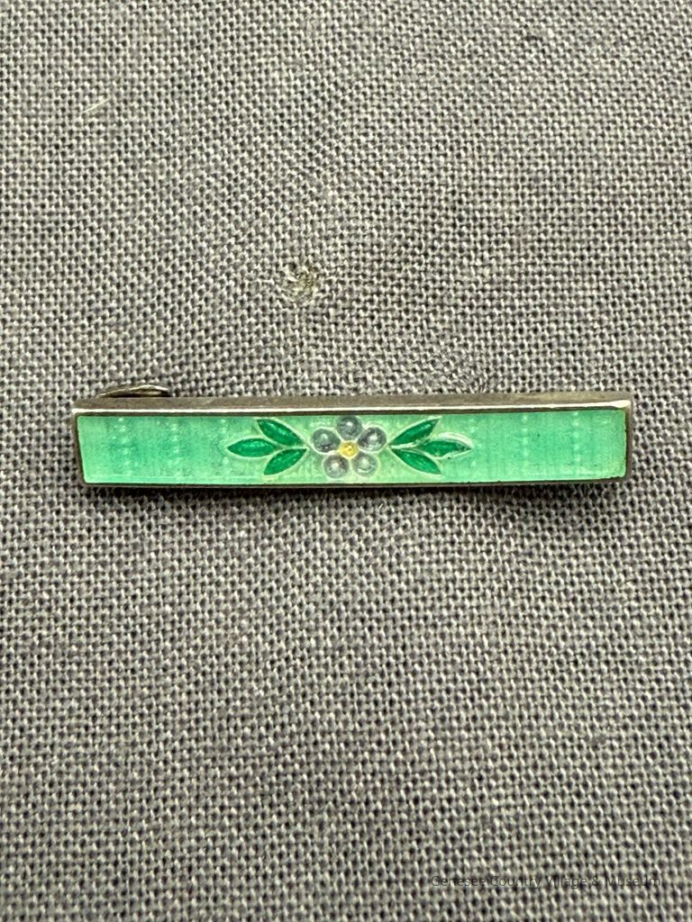 Lingerie Pin