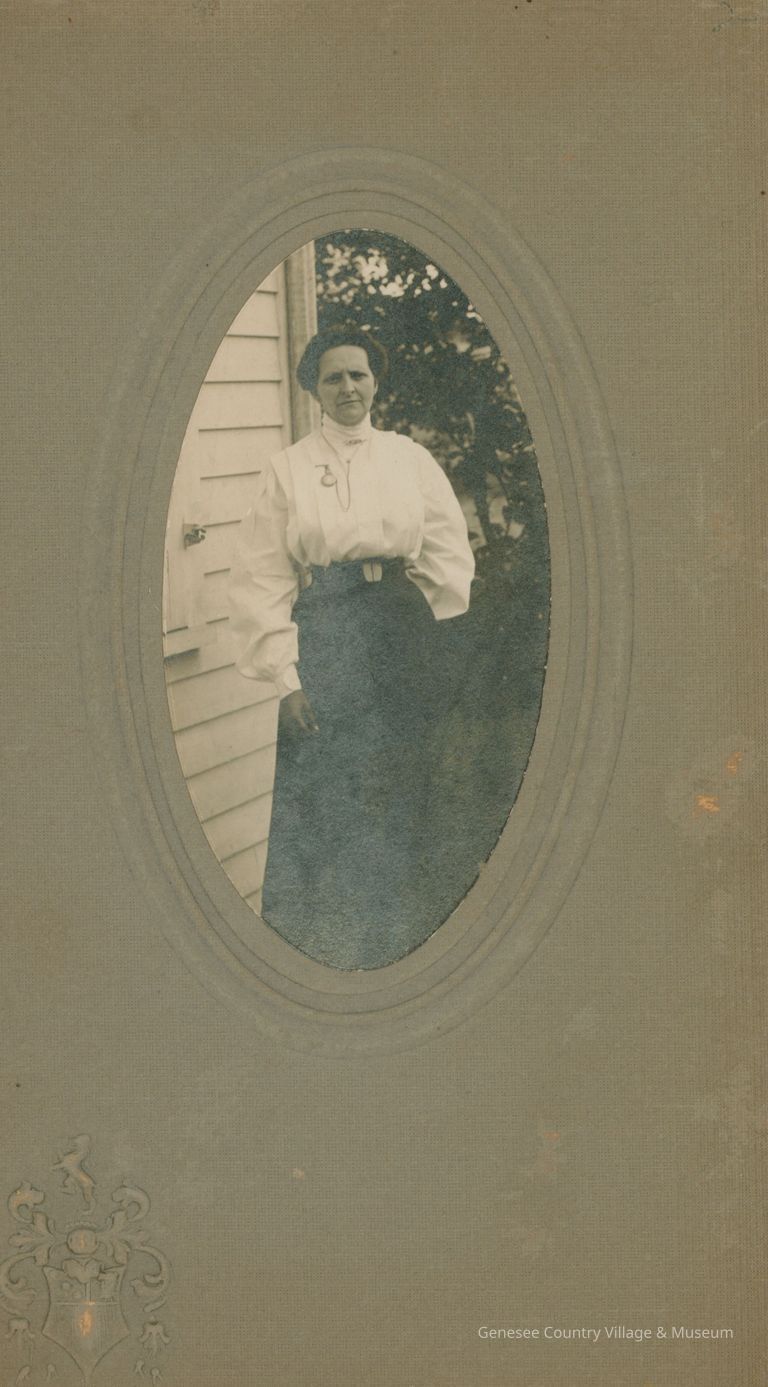 Cabinet Card