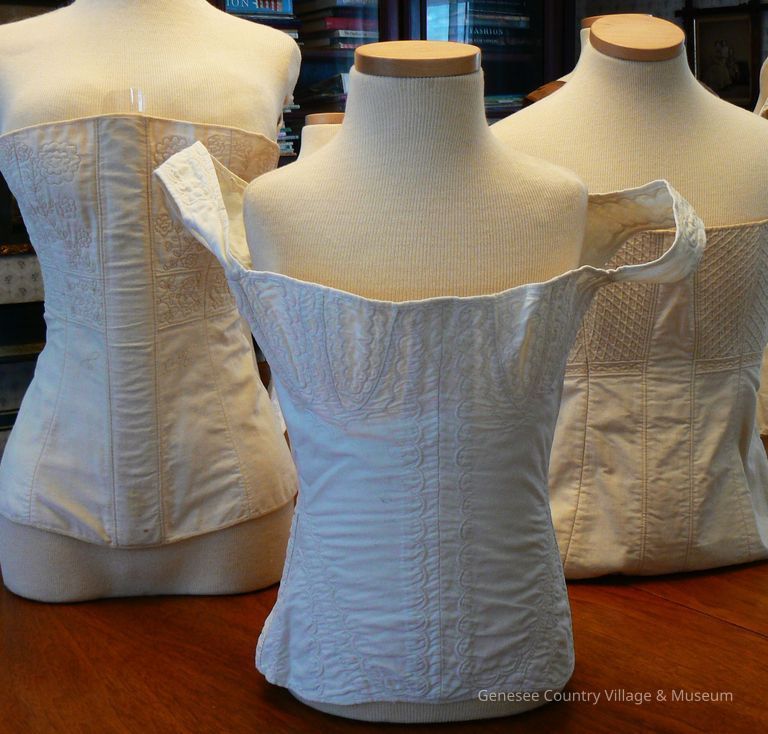 Corset - Image 4