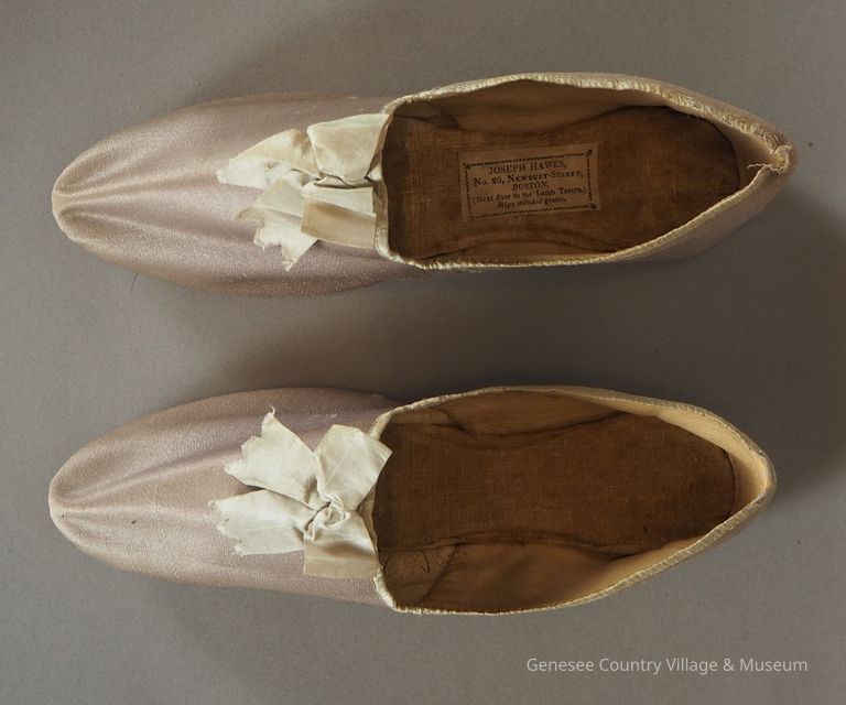 Slippers - Image 2