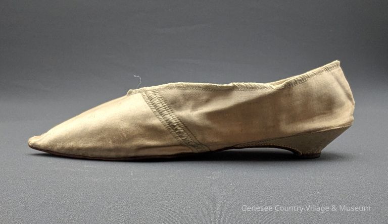 Slipper - Image 3