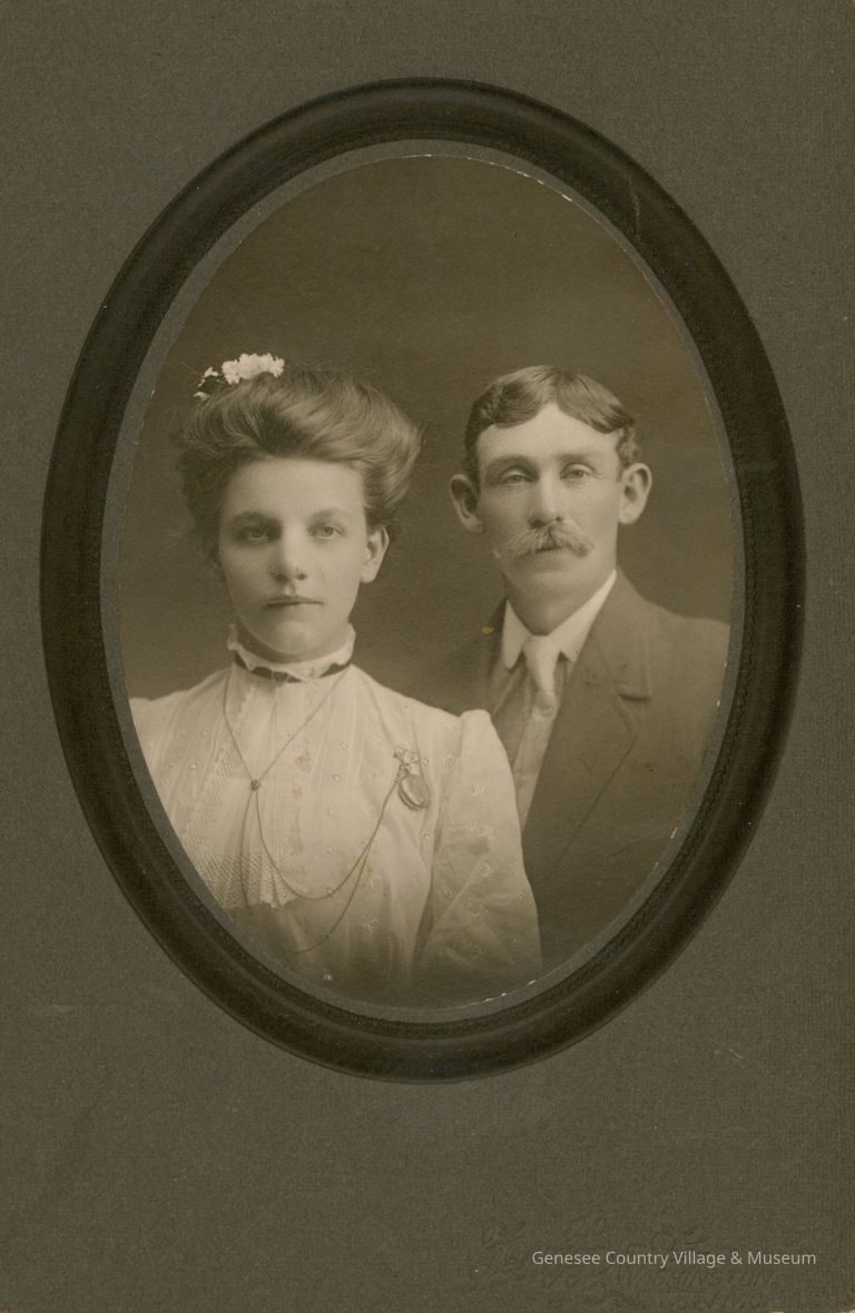 Cabinet Card