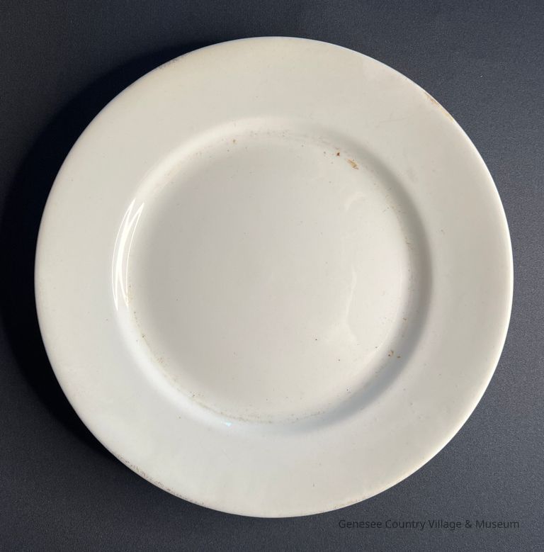 Luncheon Plate